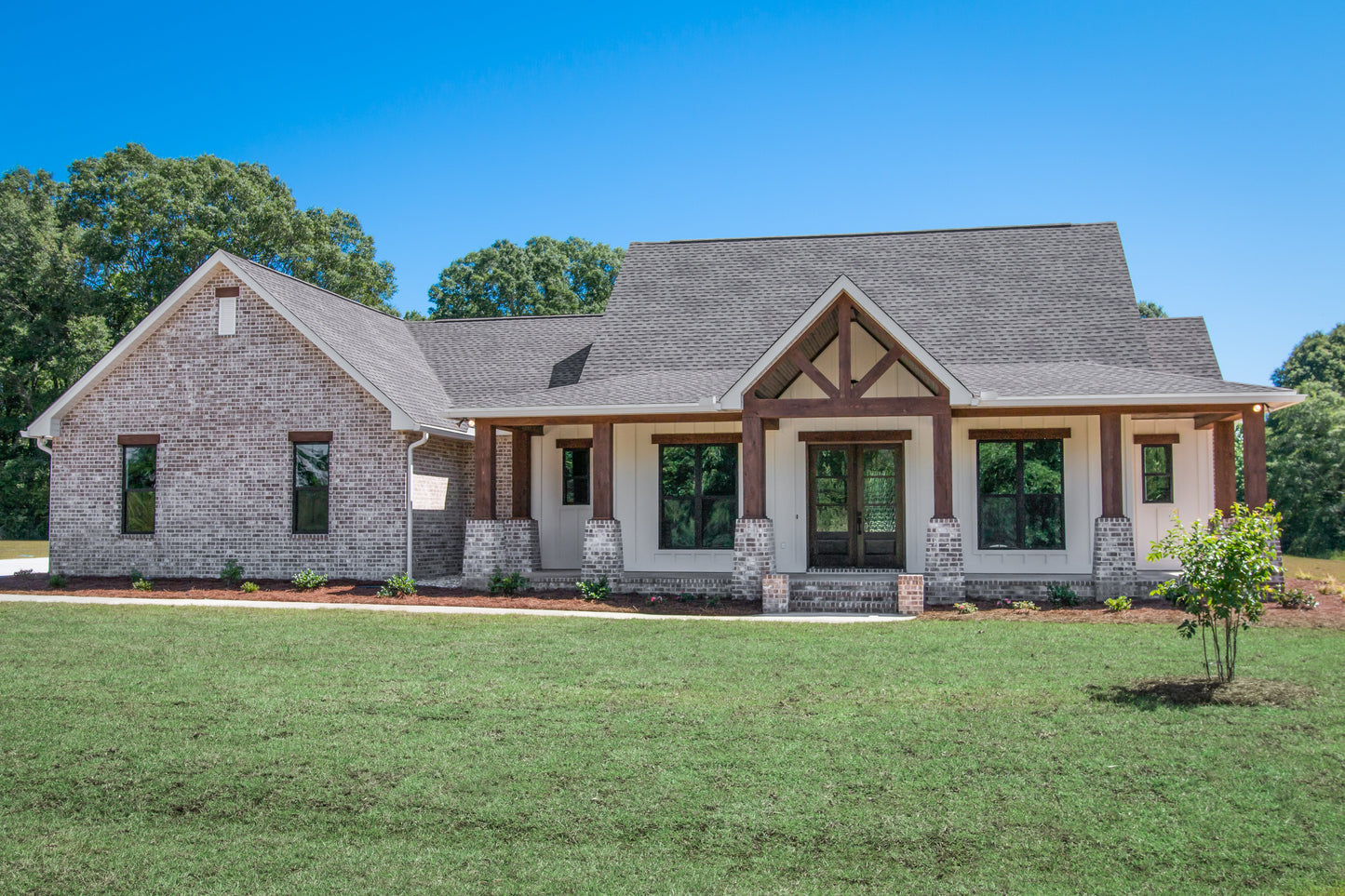 HPZ-26004 Donna Modern Farmhouse Plan