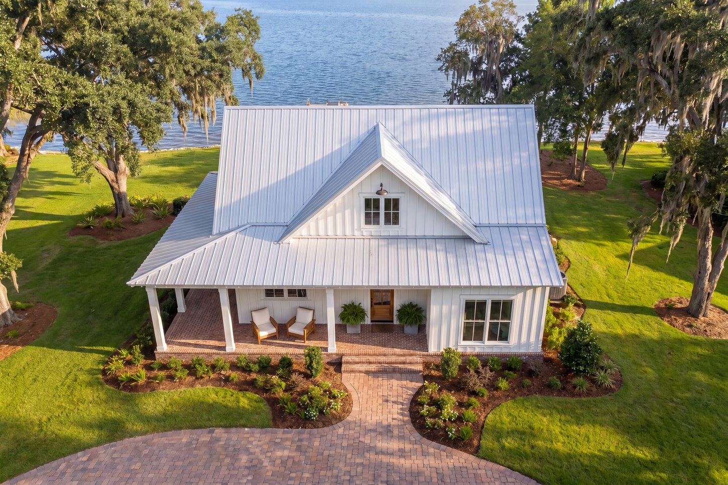 HPZ-26029 Joan Farmhouse Plan